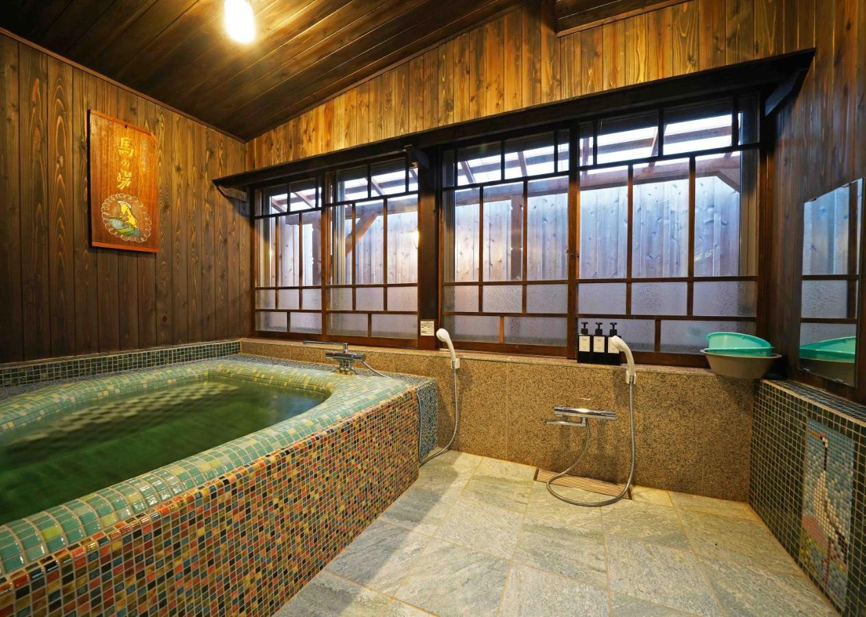 Villa つるば舎 Fujiyoshida Exterior foto