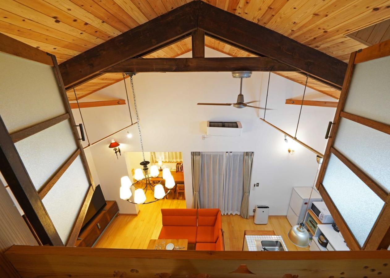 Villa つるば舎 Fujiyoshida Exterior foto