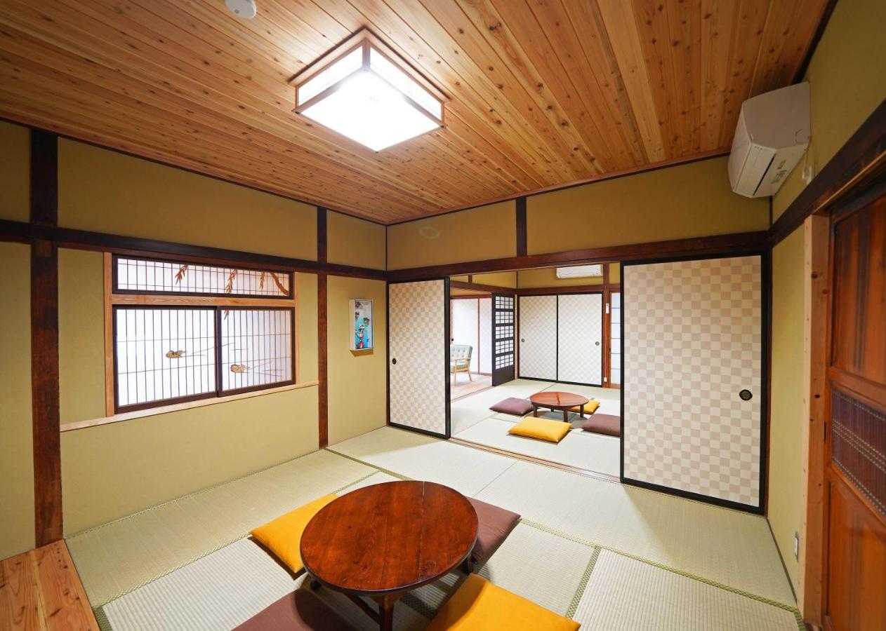 Villa つるば舎 Fujiyoshida Exterior foto